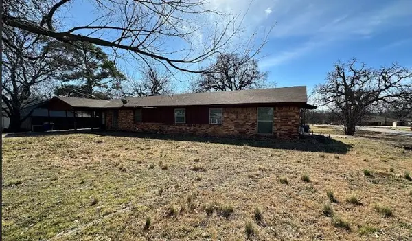 203 W 5th Street, Kennedale, TX 76060