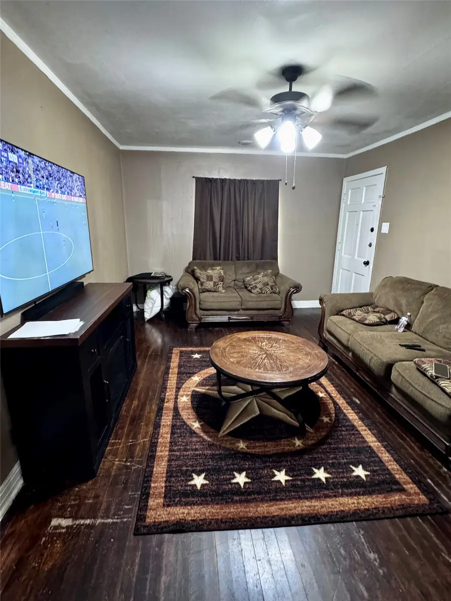 2906 W 9th Street, Dallas, TX 75211 - #3