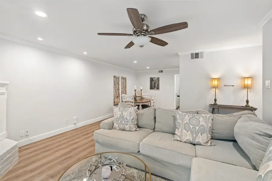 5200 Martel Avenue #6D, Dallas, TX 75206 - #3