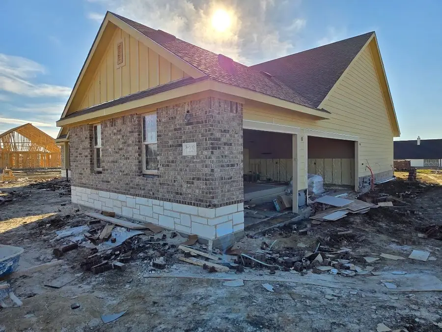 128 Hillview Trail, Decatur, TX 76234 - #3