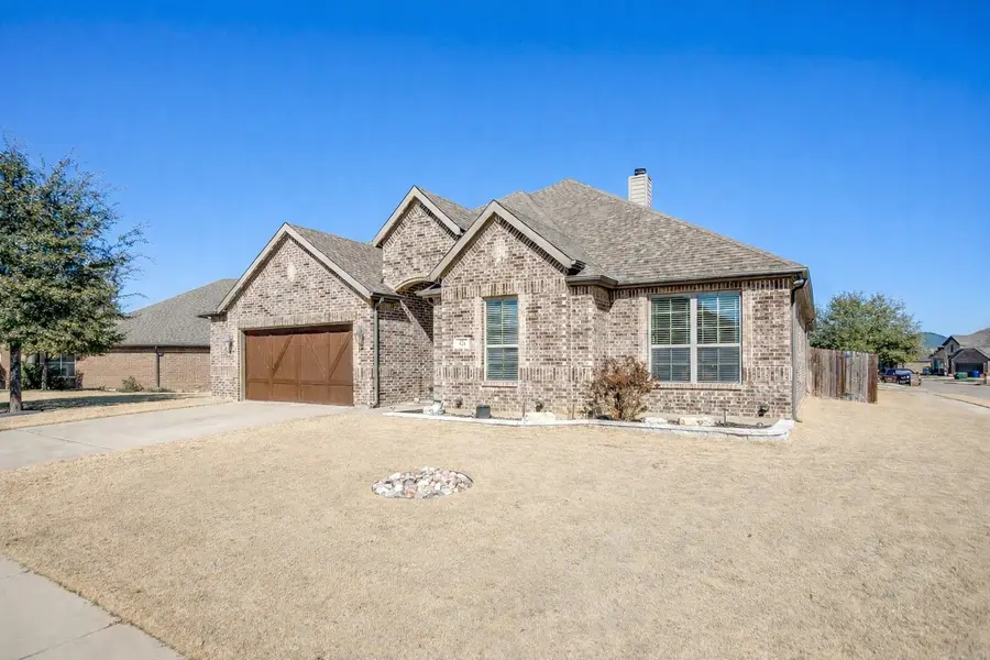 424 Delaware Street, Burleson, TX 76028 - #2
