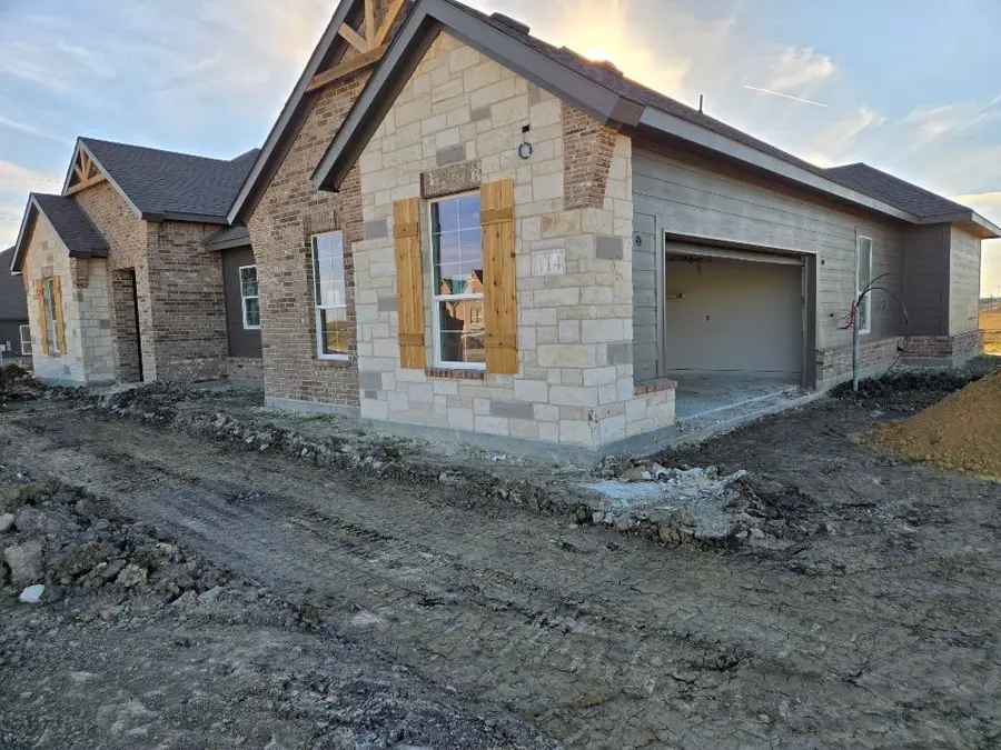 114 Hillview Trail, Decatur, TX 76234 - #3