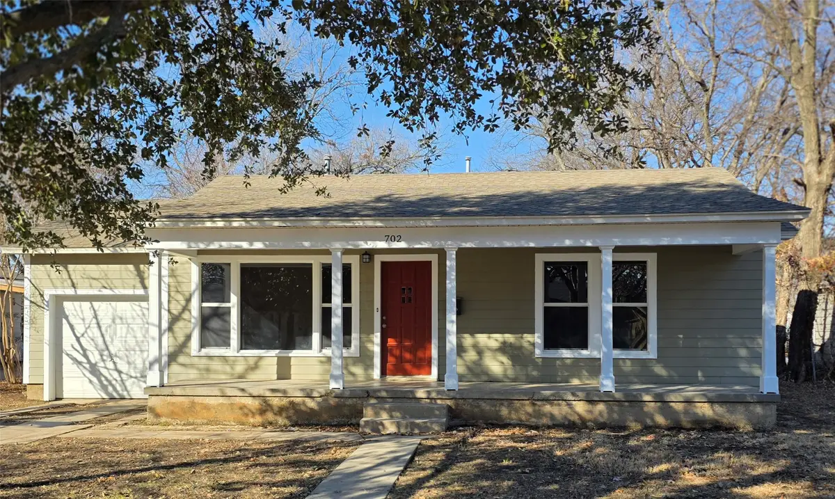 702 Emery Street, Denton, TX 76201 - #1