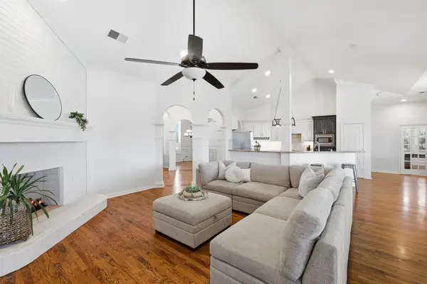 5809 N Ballantrae Drive, Colleyville, TX 76034