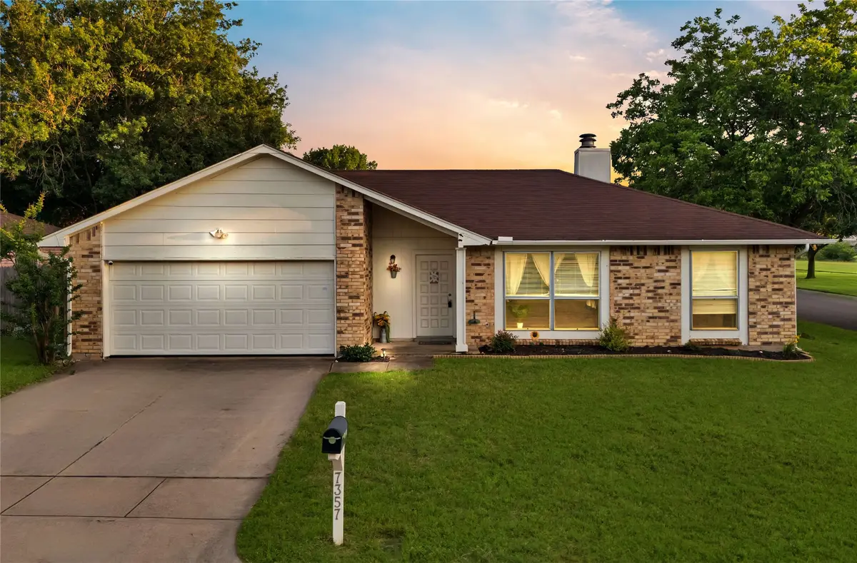 7357 Channel View Drive, Fort Worth, TX 76133 - Image #1