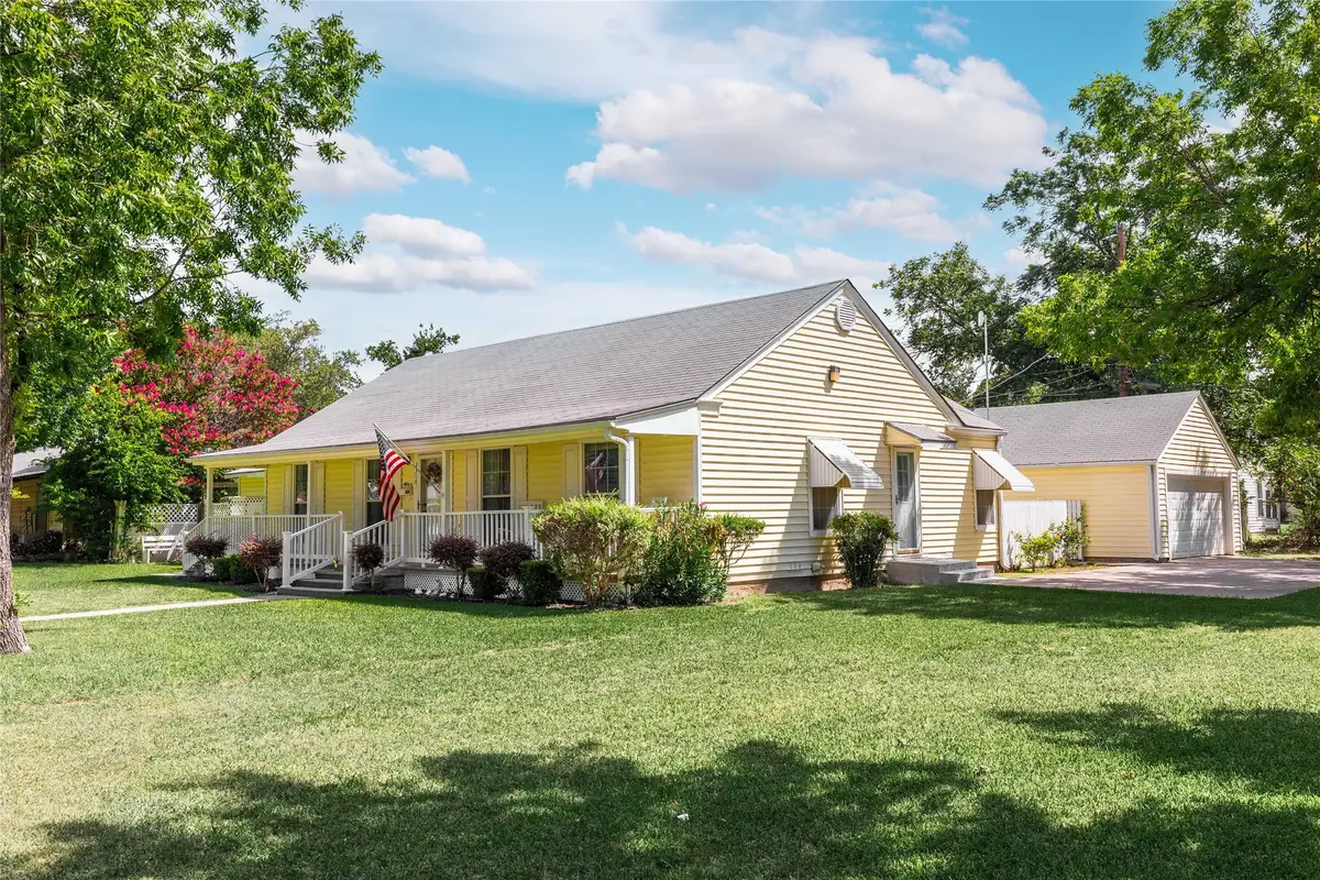 2308 Dartmore Street, Brownwood, TX 76801 - #1