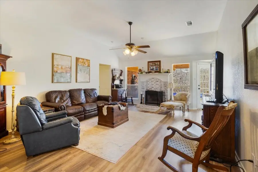 1413 Pecan Creek Drive, Farmersville, TX 75442 - #3