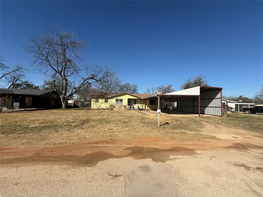 418 Pecan Street, Clyde, TX 79510 - #3