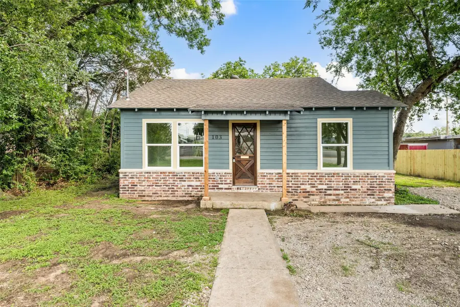 103 E Stegall Drive, Robinson, TX 76706 - #2