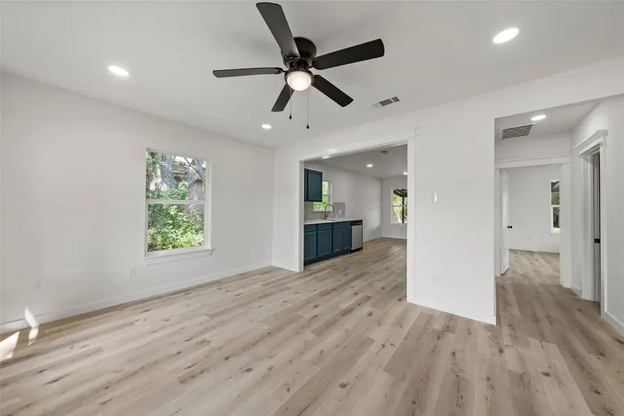 103 E Stegall Drive, Robinson, TX 76706 - #3