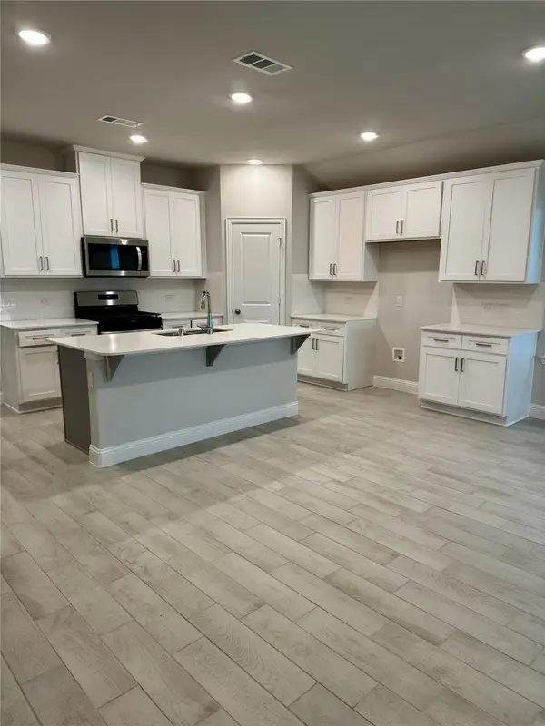 221 Santa Lucia Drive, Anna, TX 75409