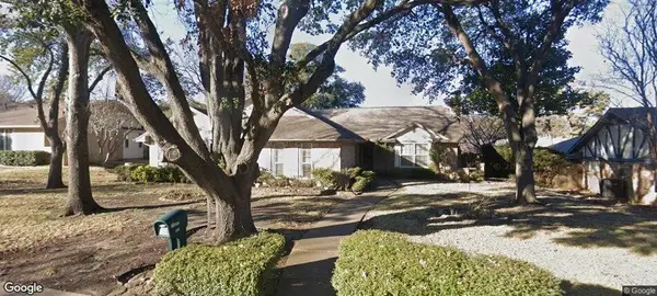 911 Clint Smith Drive, Duncanville, TX 75137