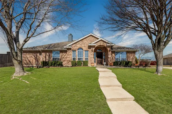 1703 Stonecrest Trail, Wylie, TX 75098