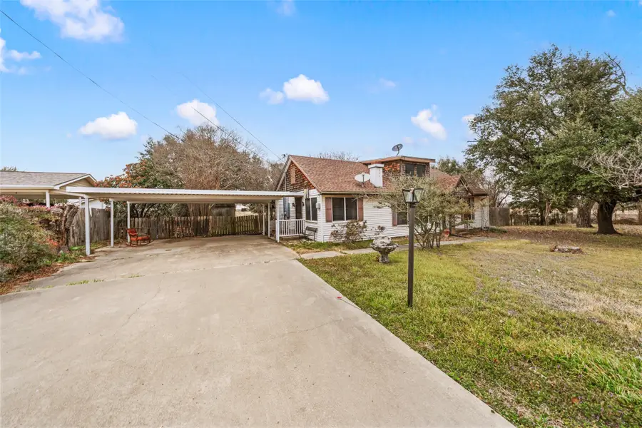 404 E Newland Drive, Robinson, TX 76706 - #3