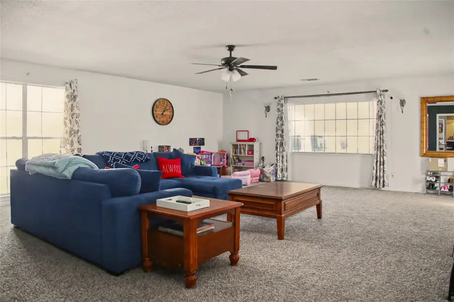 1945 Hemlock Drive, Haltom City, TX 76117 - #3