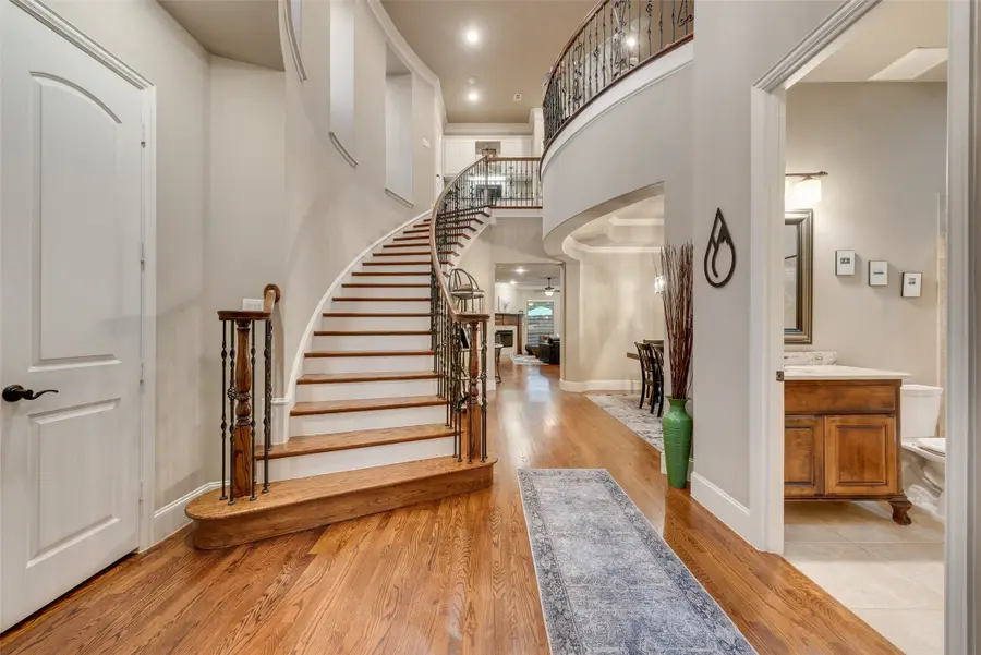 2111 N Hill Drive, Irving, TX 75038 - #3