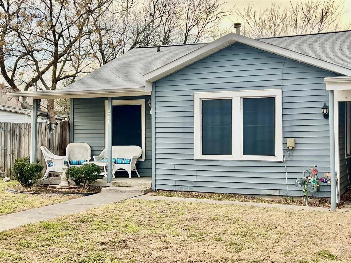 960 N Stephen Ave, Stephenville, TX 76401 - #1