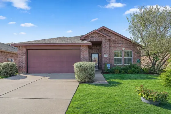 12725 Northern Pine Drive, Fort Worth, TX 76244