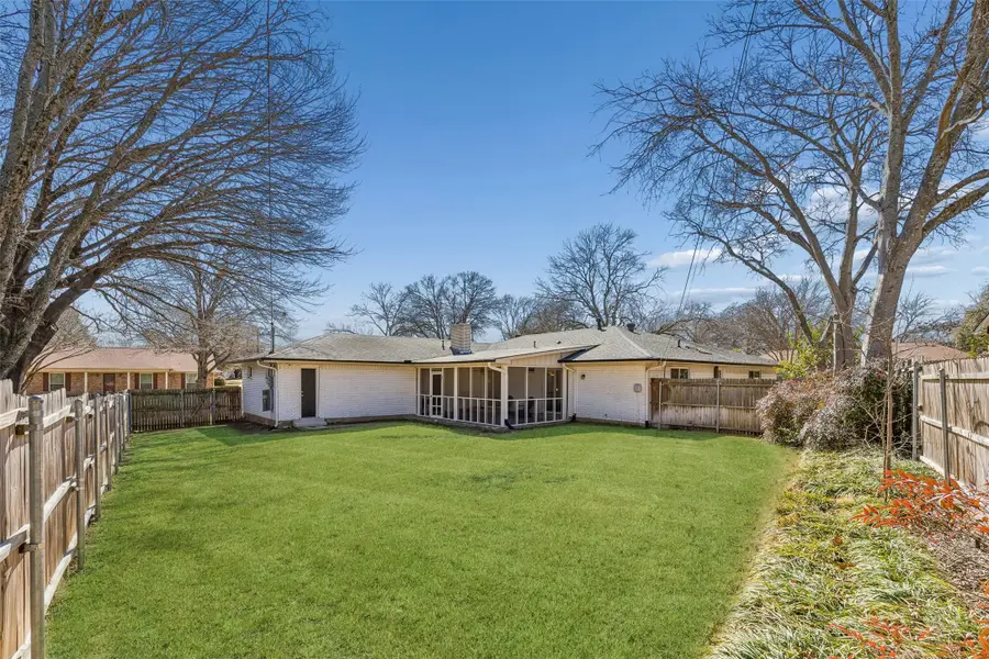 605 Meadow Heath Circle, Dallas, TX 75232 - #2