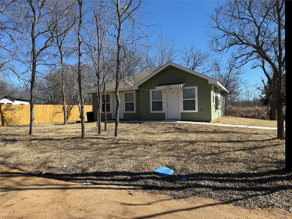 1704 E 3rd Street, Lampasas, TX 76550