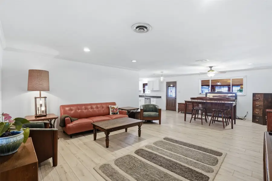 5521 Lubbock Avenue, Fort Worth, TX 76133 - #2