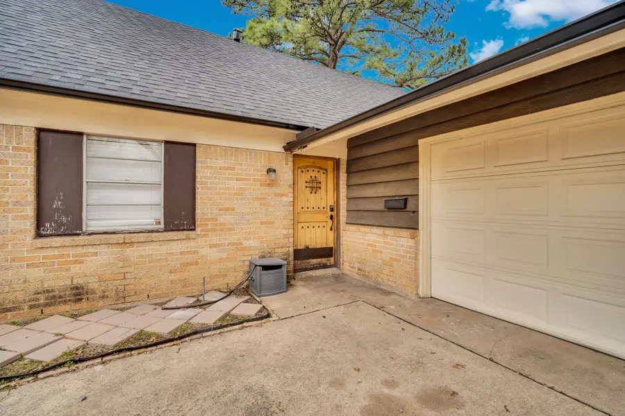 1208 Woodbrook Street, Arlington, TX 76011 - #2
