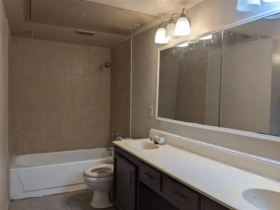 2433 Limestone Drive, Arlington, TX 76014 - #3