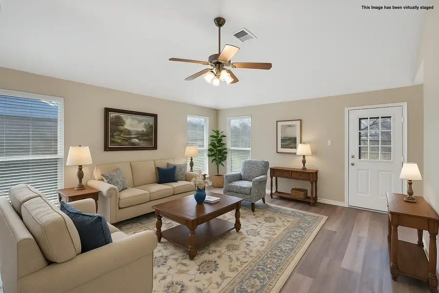 203 Shawnee Trail, Alvarado, TX 76009 - #2