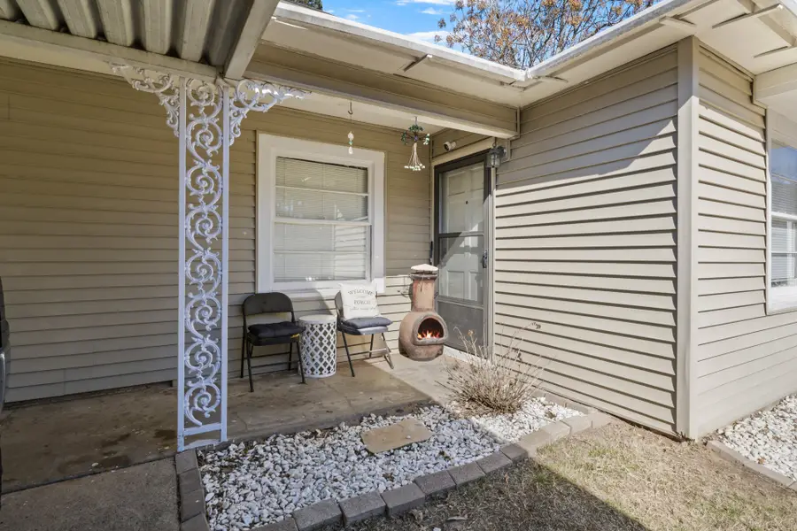 414 Lindsey Street, Daingerfield, TX 75638 - #2