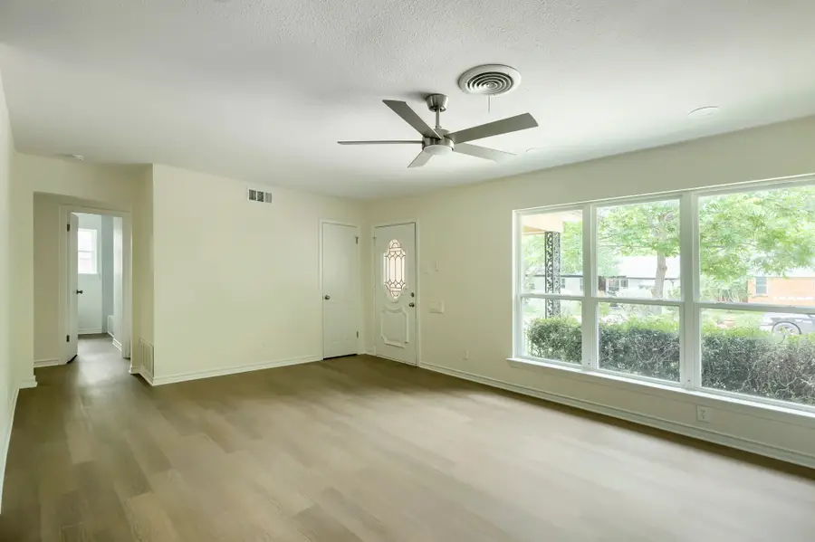 11624 Tuscany Way, Dallas, TX 75218 - #3