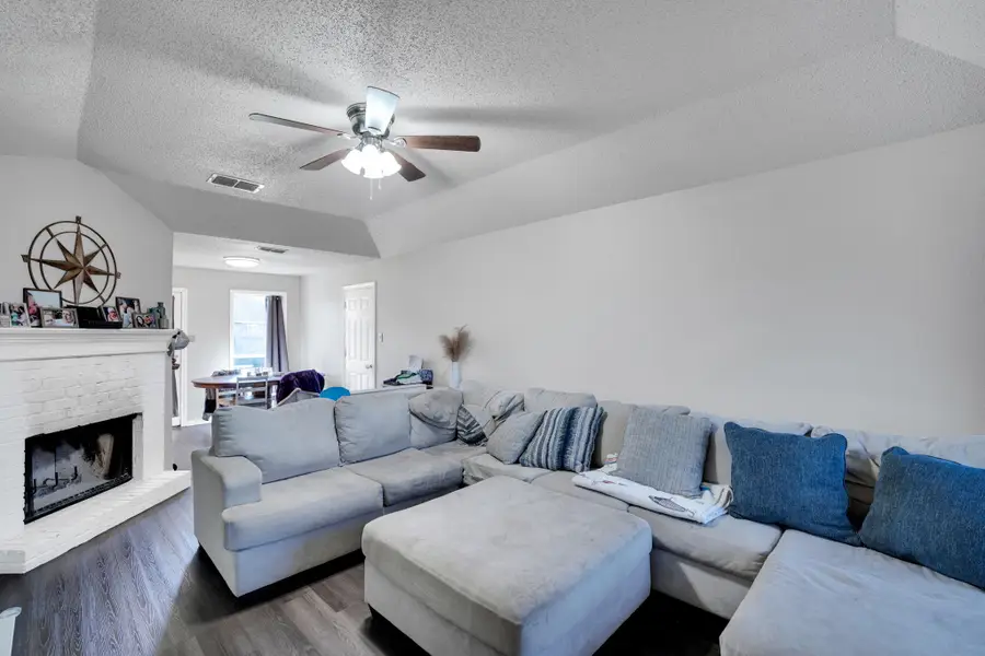 114 Janis Street, Alvarado, TX 76009 - #2