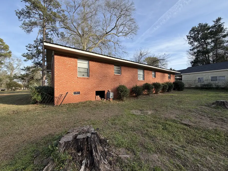 604 Lincoln Street, Mansfield, LA 71052 - #3