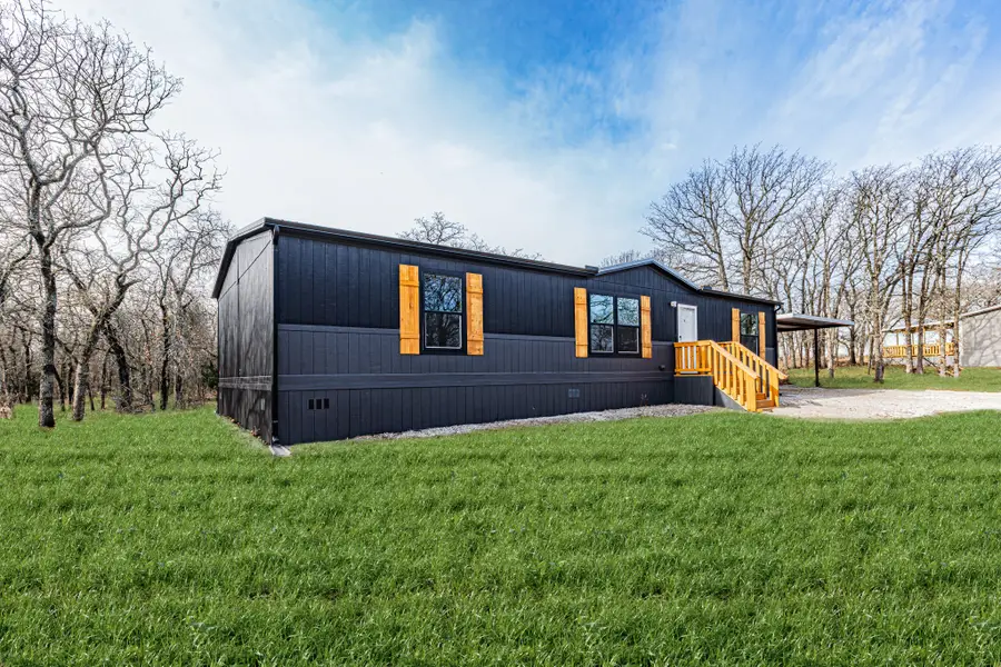 300 Huddleston Road, Sunset, TX 76270 - #2