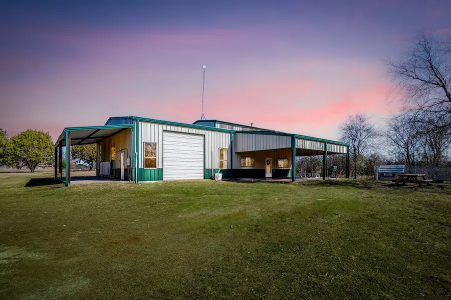 170 Creekwood Drive, Blum, TX 76627 - #2