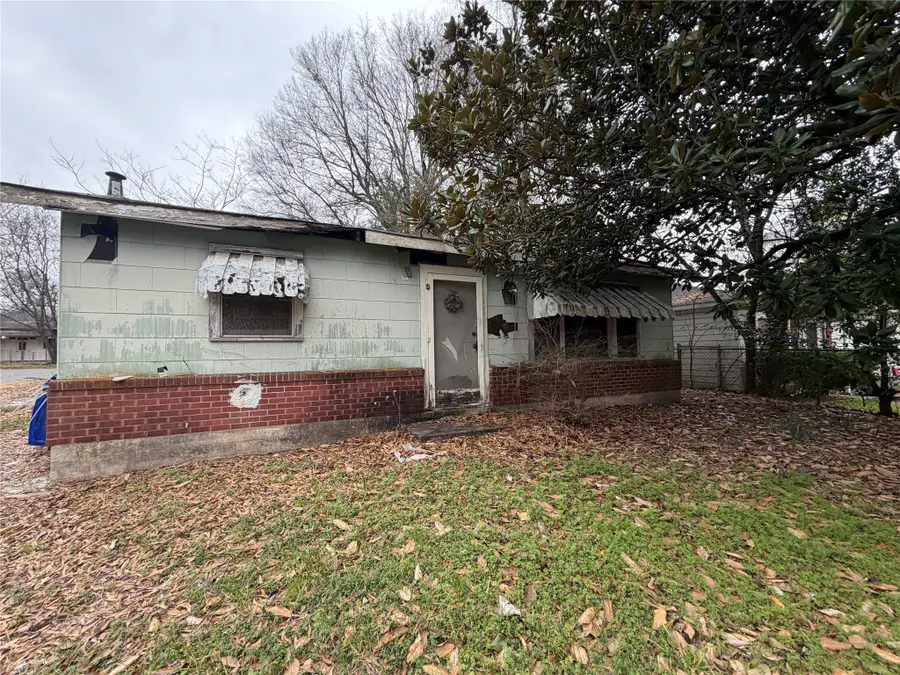2901 W Laurel Street, Shreveport, LA 71109 - #2