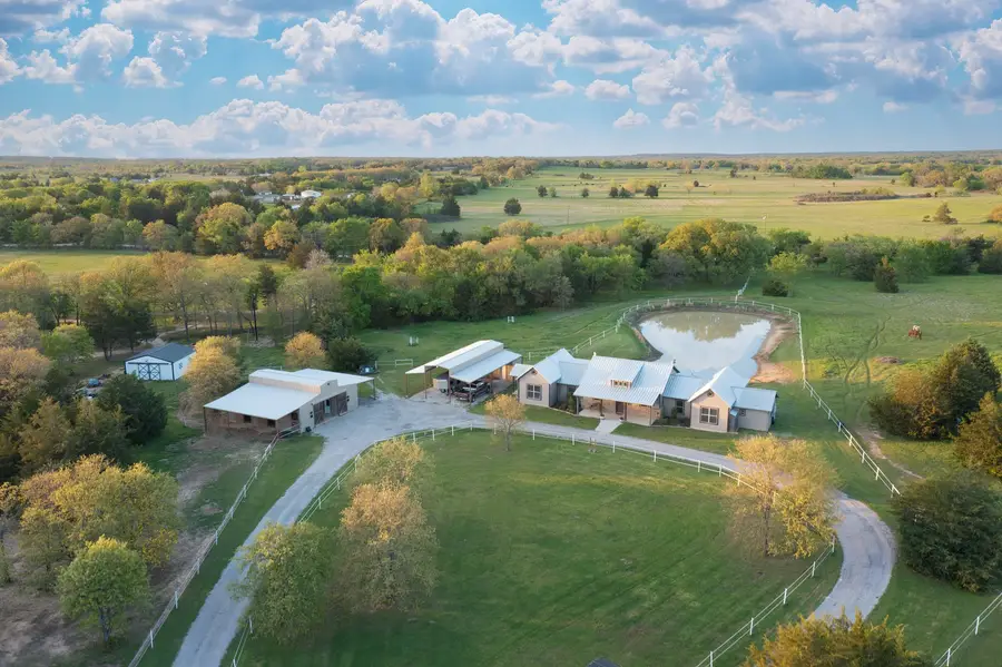 575 County Road 1264, Whitesboro, TX 76273 - #2