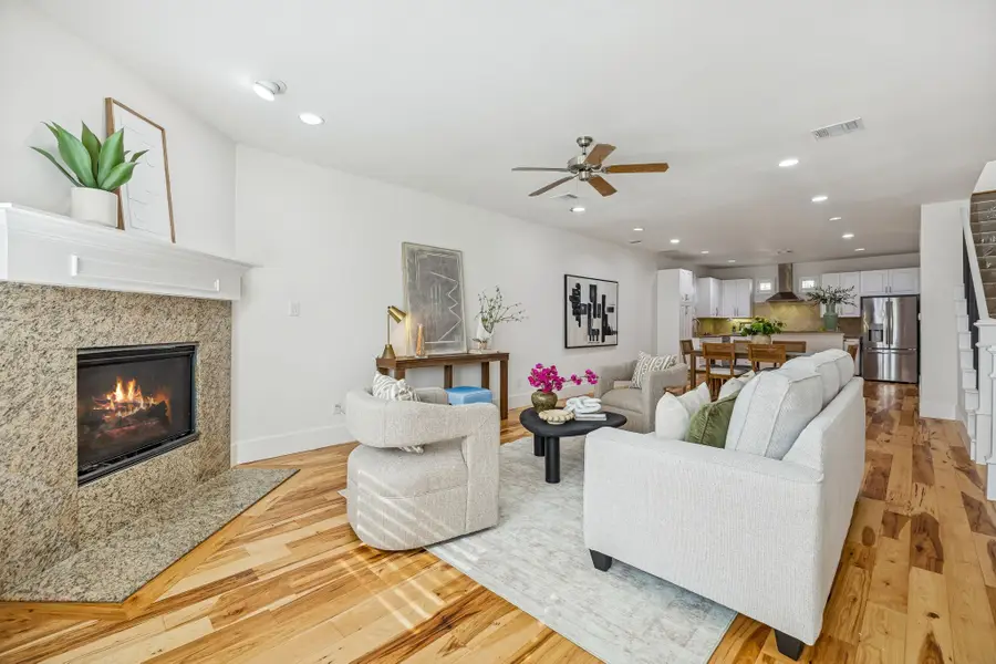 2606 Shelby Avenue #304, Dallas, TX 75219 - #2