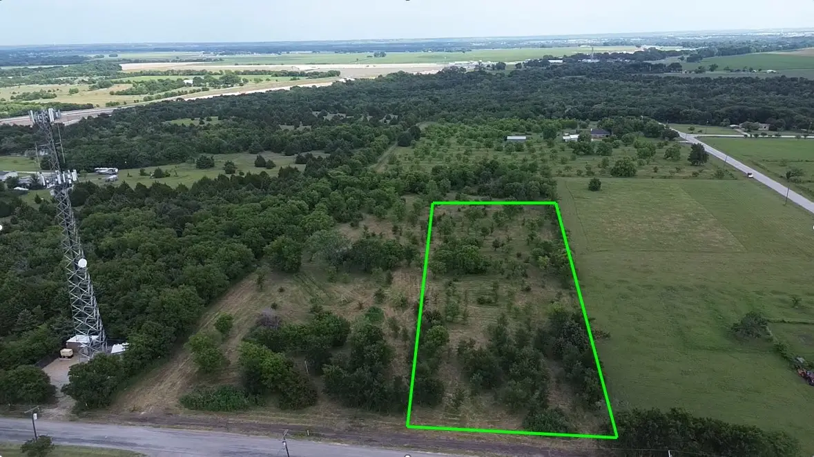 210 Wester, Ellis, TX 75125 - #1