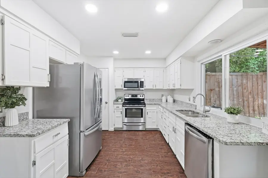 228 Wildfire Drive, Lewisville, TX 75067 - #2