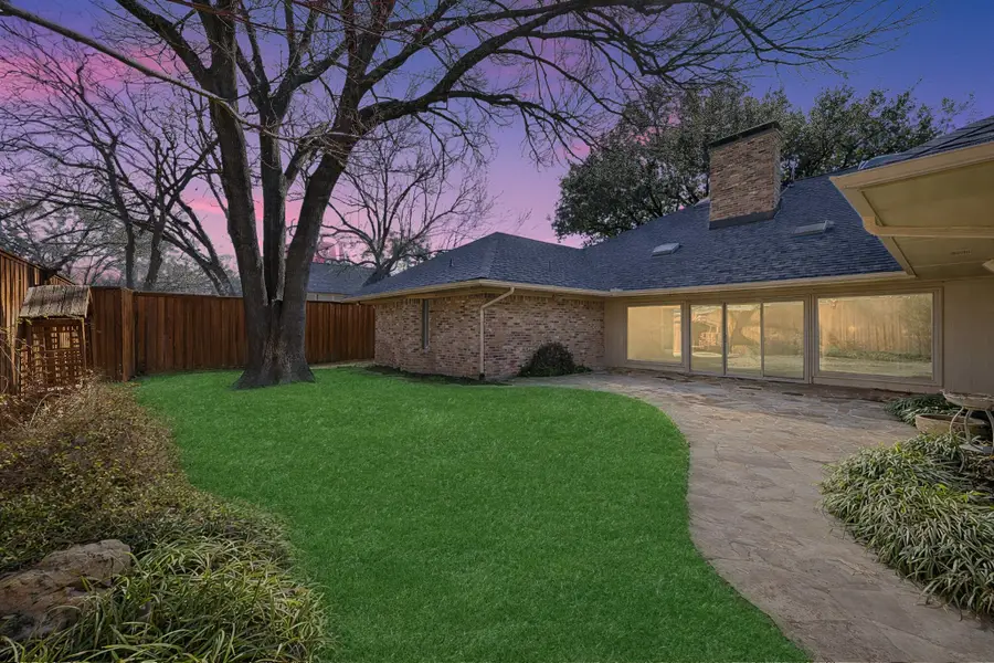 9635 Hilldale Drive, Dallas, TX 75231 - #2