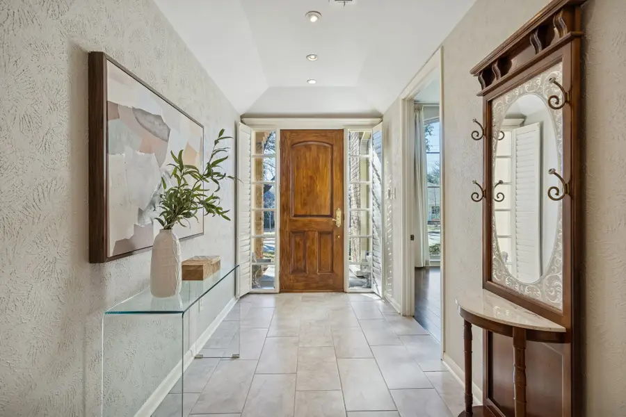 9635 Hilldale Drive, Dallas, TX 75231 - #3