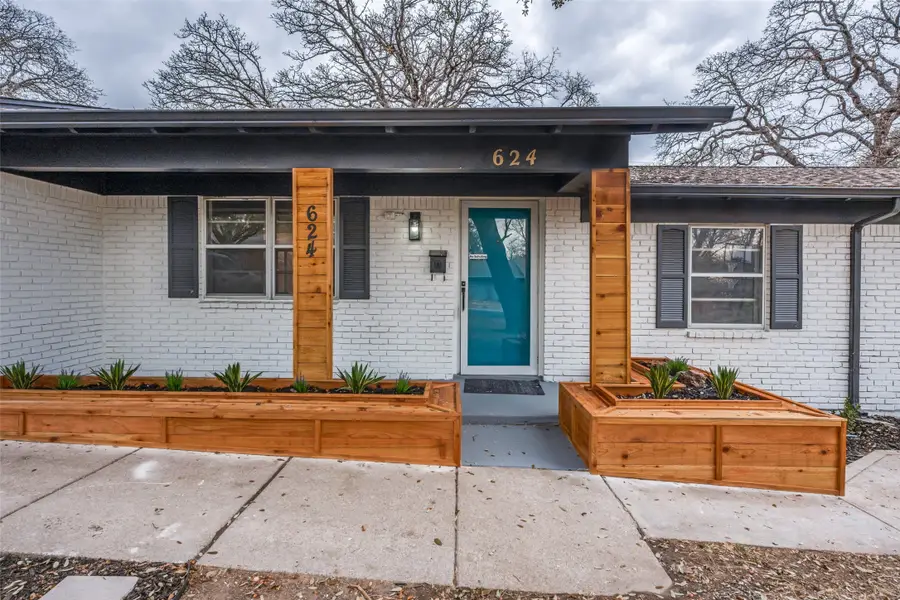 624 Forest Lane, Hurst, TX 76053 - #3