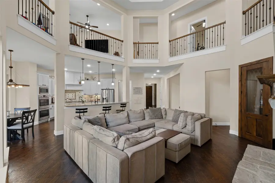 5623 Matalee Avenue, Dallas, TX 75206 - #3