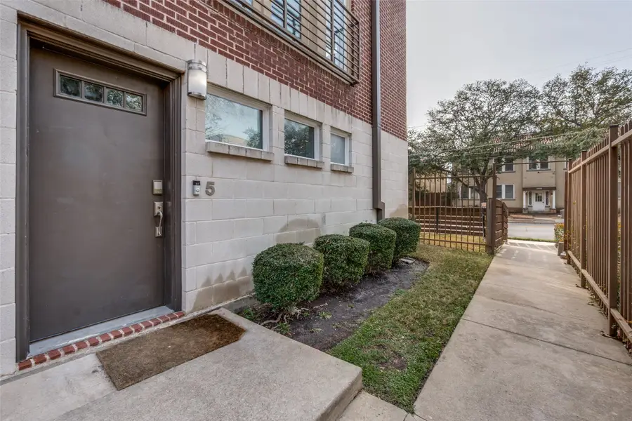 5711 Ross Avenue #5, Dallas, TX 75206 - #2