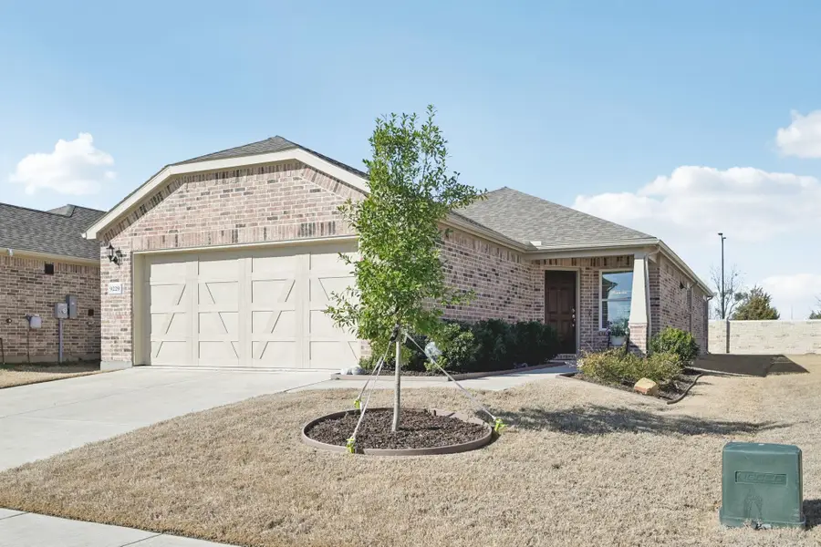 9229 Riverlight Road, McKinney, TX 75071 - #2