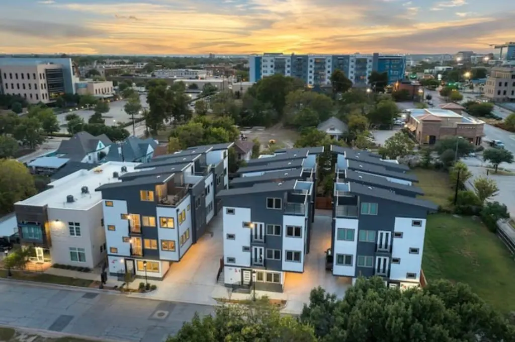 1120 Galveston Avenue #1, Fort Worth, TX 76104 - #1