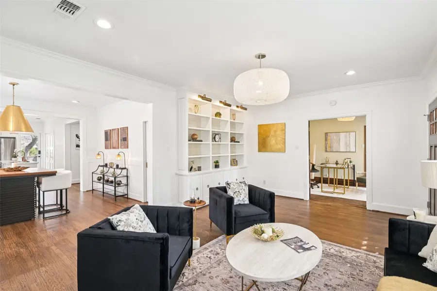 610 Clermont Avenue, Dallas, TX 75223 - #3