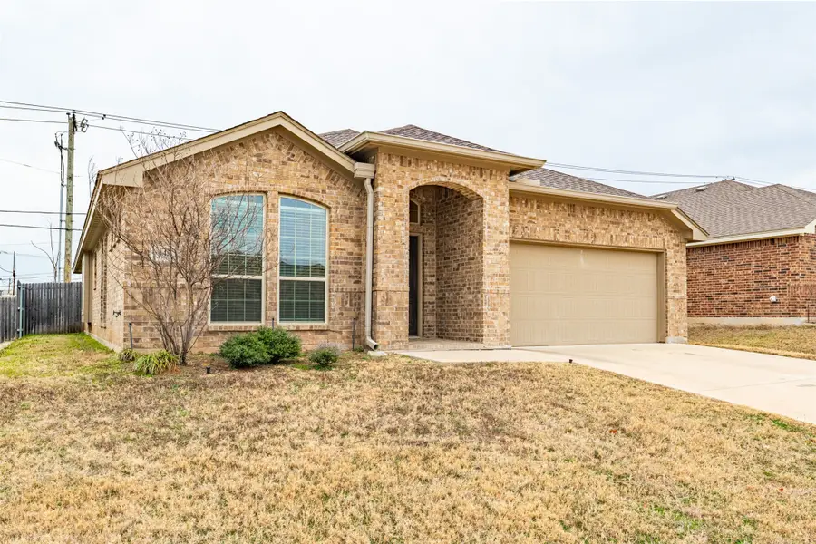 145 Wilson Cliff Drive, White Settlement, TX 76108 - #3