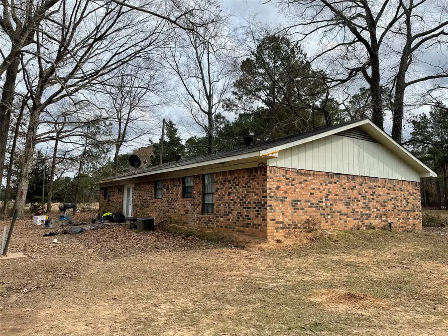 270 Layfield Road, Coushatta, LA 71019 - #3