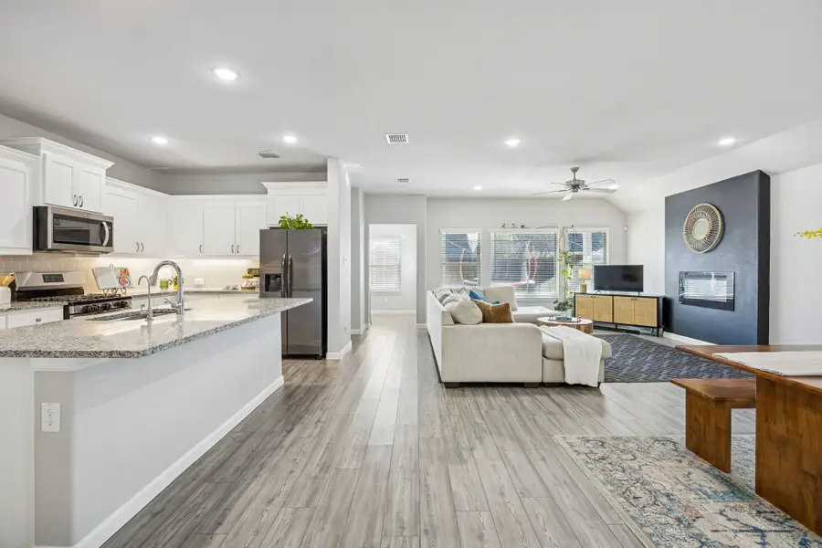 491 Crystal Clear Lane, Princeton, TX 75407 - #3